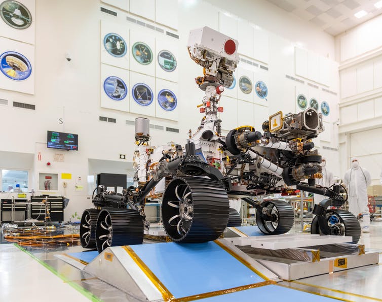The Perseverance Rover in a NASA lab on earth.