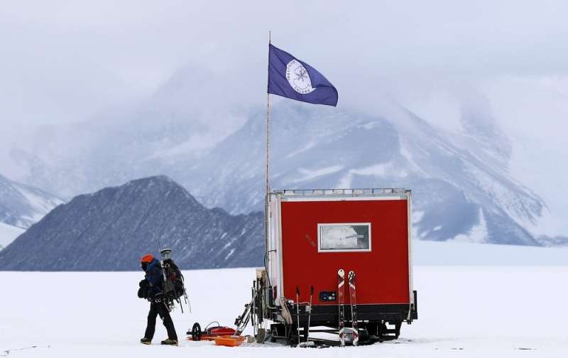 Each Antarctic tourist effectively melts 83 tonnes of snow – new research