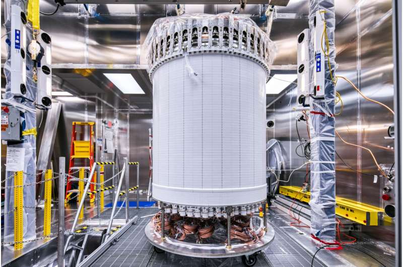 Berkeley Lab researchers record successful startup of LUX-ZEPLIN dark matter detector at Sanford Underground Research Facility