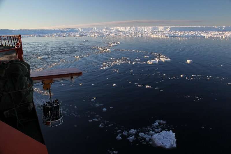 Earth's deep ocean oxygen levels are declining