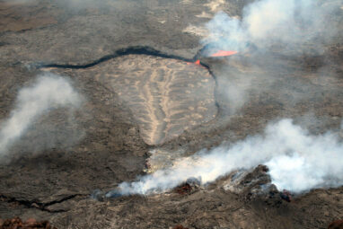 New research shows the Kīlauea volcano erupted like a stomp-rocket ...