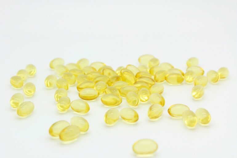 Regular fish oil supplement use might increase first-time heart ...