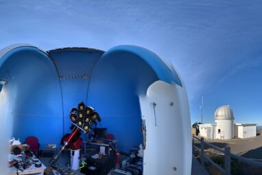 Stargazing in broad daylight: How a multi-lens telescope is ...