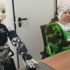 Acting for a common goal with humanoid robots
