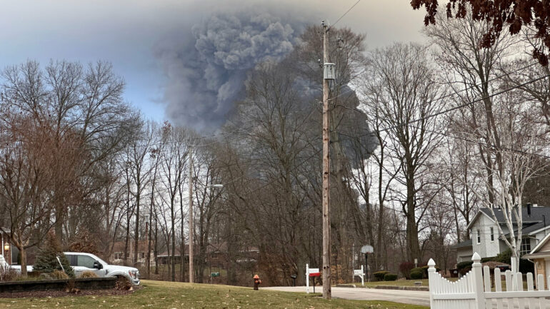 Ohio train derailment caused chemical pollution falling to Earth's ...