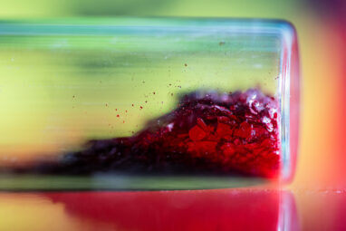Synthesis process boosts perovskite solar cell performance to near ...