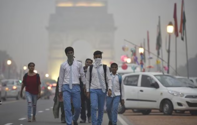 Air pollution drives 7% of deaths in big Indian cities: study, ET ...