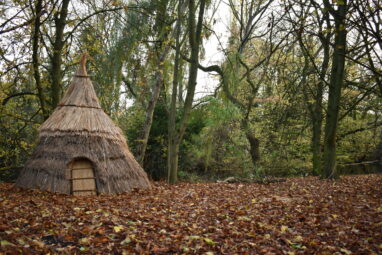 Hunter-gatherers kept an 'orderly home' in the earliest known ...