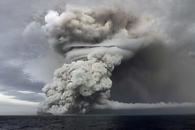 New study disputes Hunga Tonga volcano's role in 2023–24 global ...