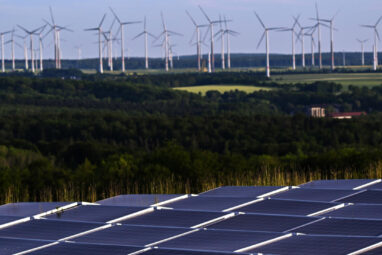 Renewables overproduction turns electricity prices negative