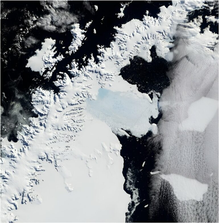 Researchers use 1,000 historical photos to reconstruct Antarctic ...