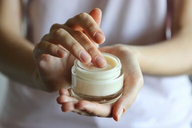 Chemicals in makeup, sunscreen may raise odds for dangerous ...