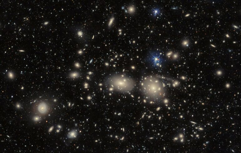 Dark Energy Camera probes the Coma Cluster, an inspiration for the ...