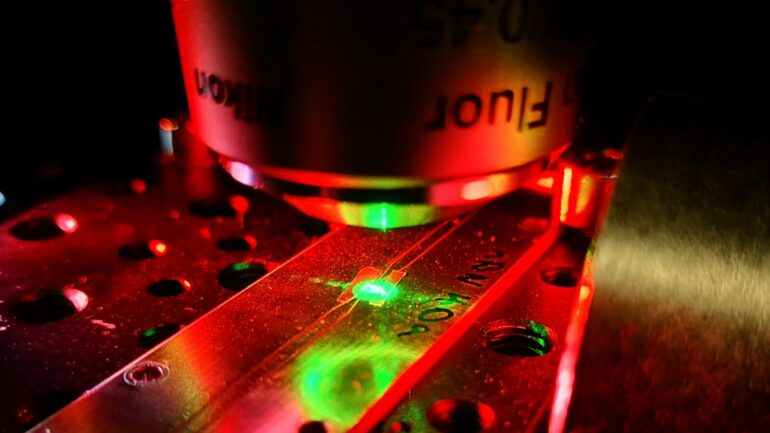 New 2D quantum sensor detects temperature anomalies and magnetic ...