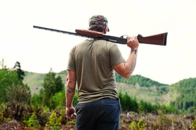 Study finds gun violence in rural America rises as deer hunting ...