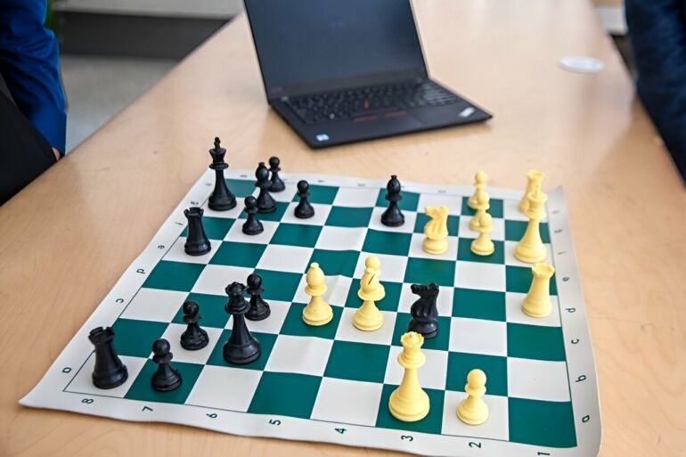 What makes a chess move brilliant? Researchers use AI to find out