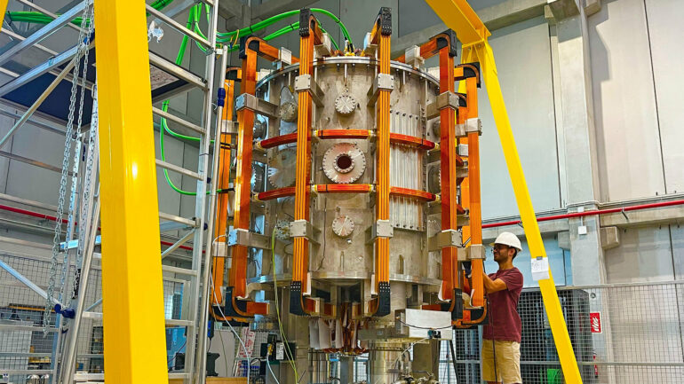 A new and unique fusion reactor comes together due to global ...