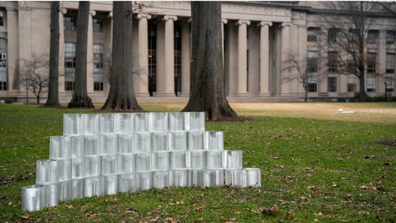 Engineers 3D print sturdy glass bricks for building structures