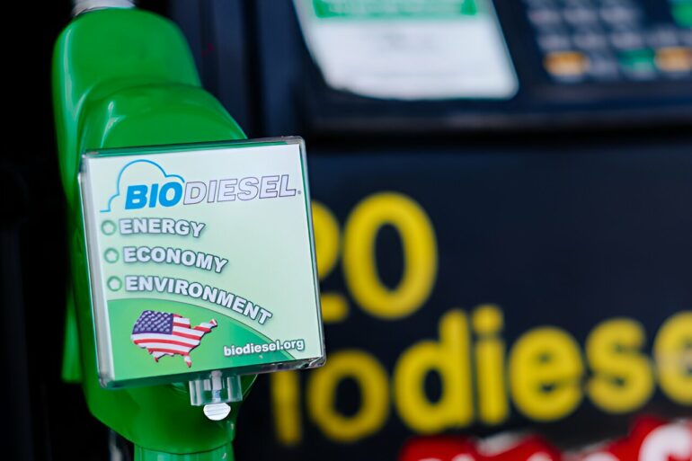 Higher blends of biodiesel fuel could cut transportation emissions