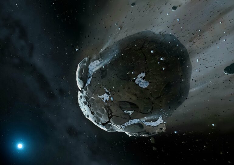 Meet Phaethon, a weird asteroid that thinks it's a comet—new ...