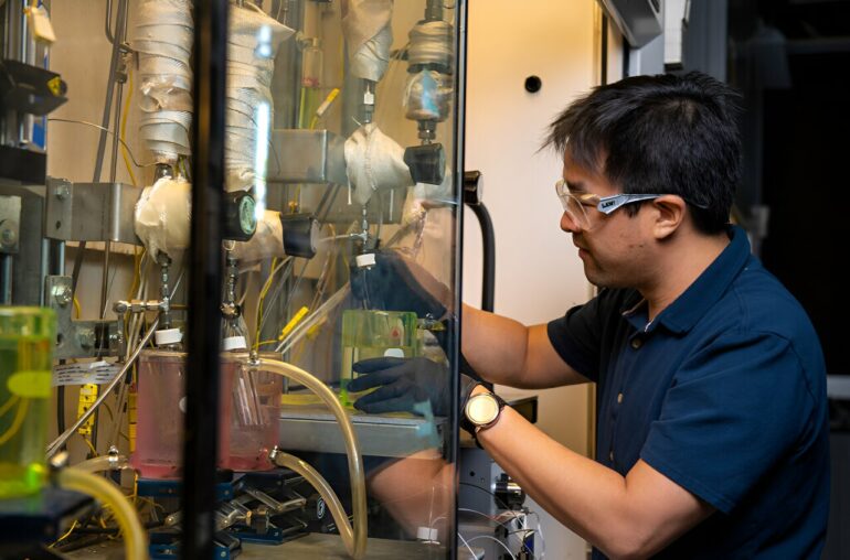 New continuous reaction process can help turn plant waste into ...