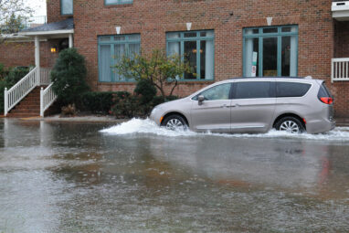 Rolling in the deep: Street flooding can be predicted in seconds ...