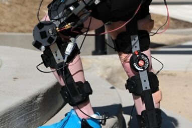 Team develops versatile knee exoskeletons for safer lifting