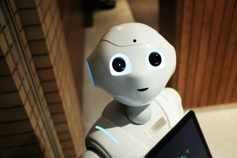 Will humans accept robots that can lie? Scientists find it depends on ...