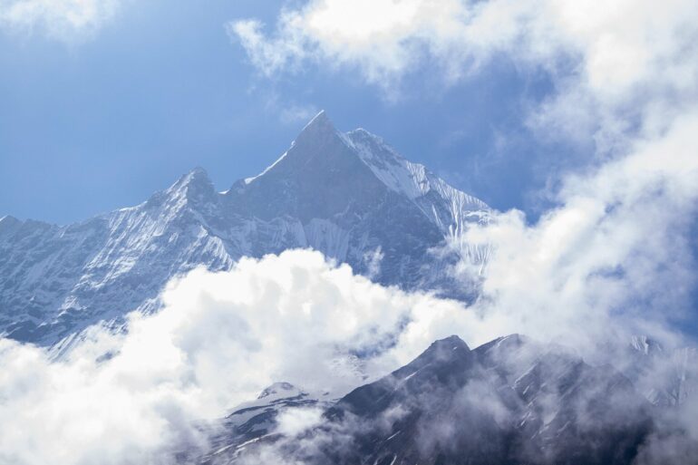 A river is pushing up Mount Everest's peak