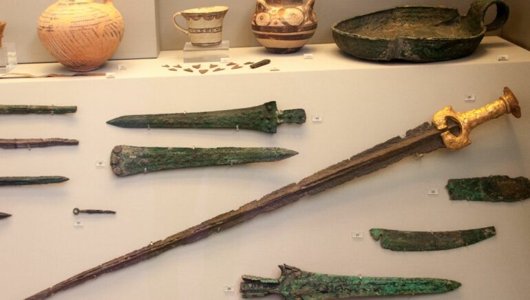 Bronze Age Weapons Were Mega Lethal – Scientists Made Their Own To ...