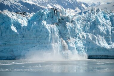 Faster flowing glaciers could help predict nearby volcanic activity