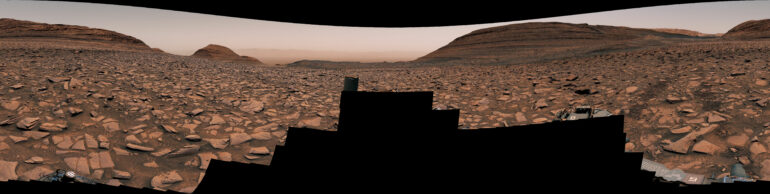 NASA's Curiosity Mars Rover Takes a Last Look at Mysterious Sulfur ...