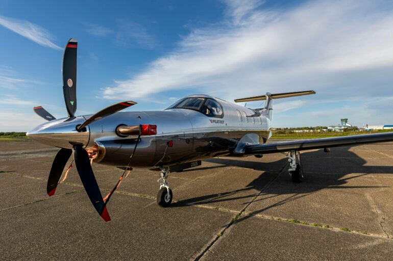 Fueling greener aviation with hydrogen: Model explores ...