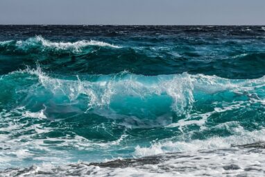 Report reveals how the state of our oceans is intrinsically linked ...