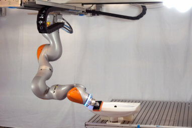 Washbasin-cleaning robot can imitate human motions and adapt its ...