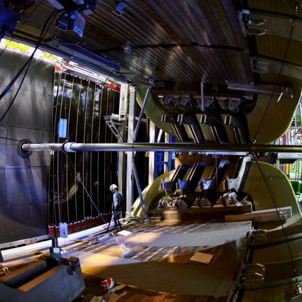 LHCb sheds light on two pieces of the matter–antimatter puzzle ...