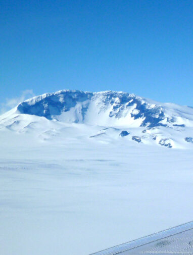 Active Volcano Discovered Under Antarctic Ice Sheet | Live Science