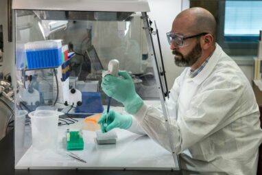 Global study finds strong public trust in scientists