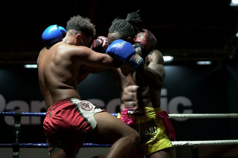 Red attire's competitive edge has faded in combat sports, new ...