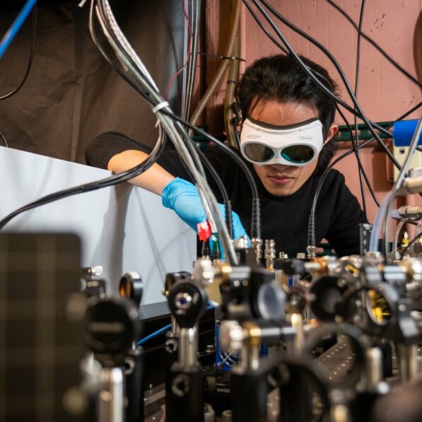 Laser-based device can scan almost any sample of gas and tell you ...