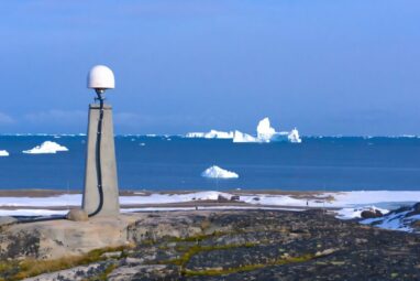 Weak rocks and melting ice sheet explain rapid ground uplift in ...