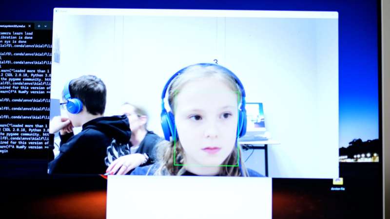 AI-based math: Individualized support for students uses eye tracking