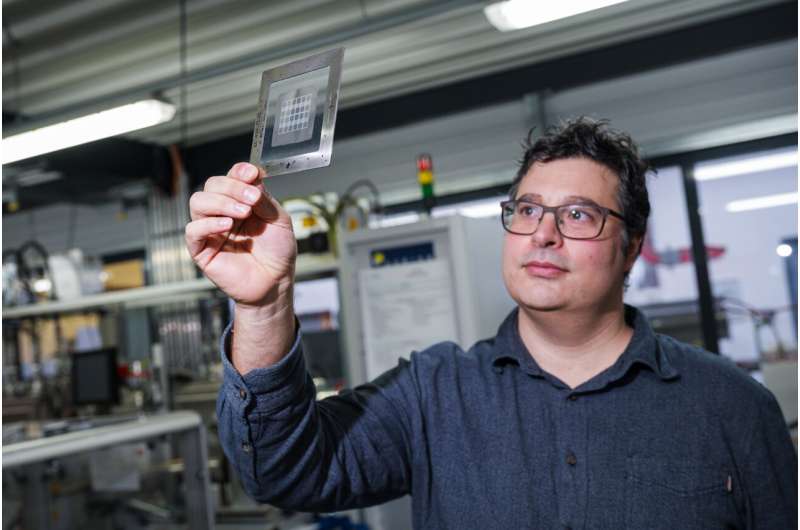 Smart textiles and surfaces – How lightweight elastomer films are bringing tech to life