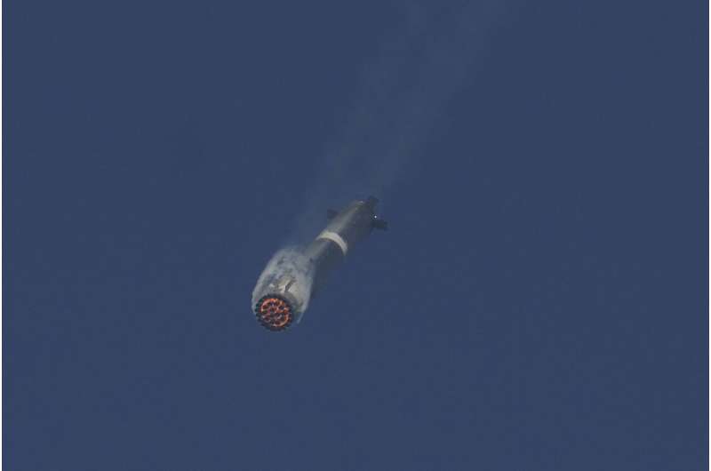 SpaceX's latest Starship test flight ends with another explosion