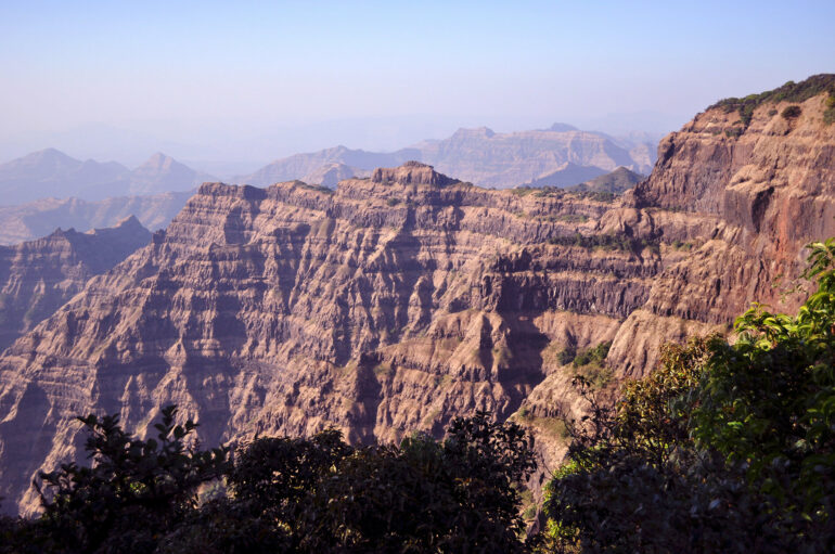 Earth's orbital rhythms link timing of giant eruptions and climate ...