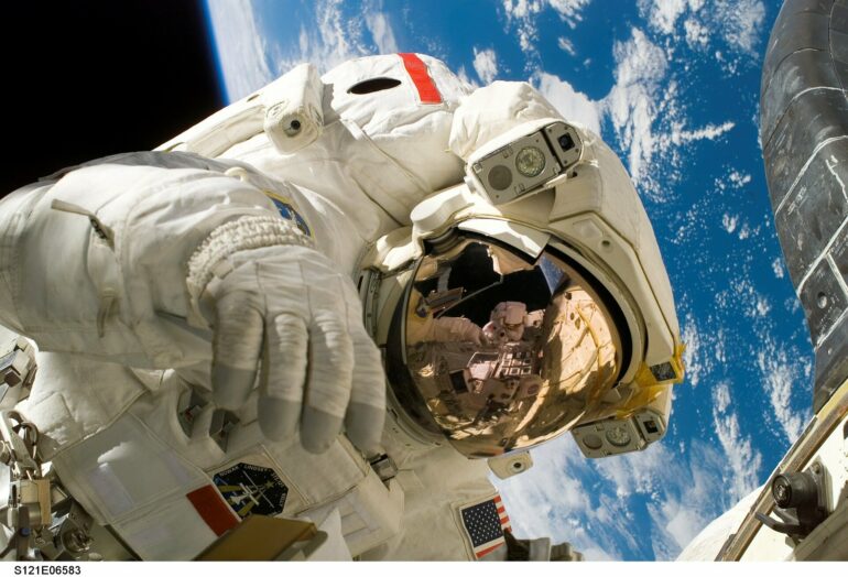 Mission possible: Parastronaut programs can make space travel more ...