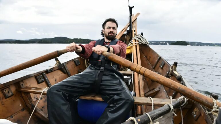 Archaeologist sailing like a Viking makes unexpected discoveries