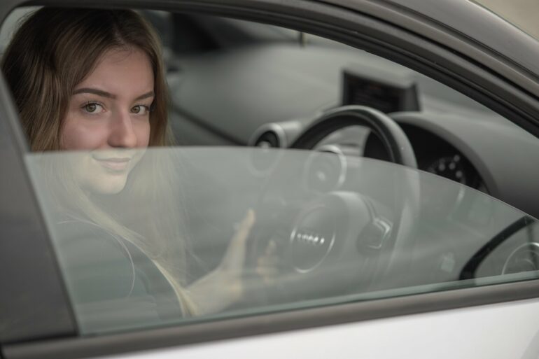 Study finds teens driving older vehicles have increased risk for ...