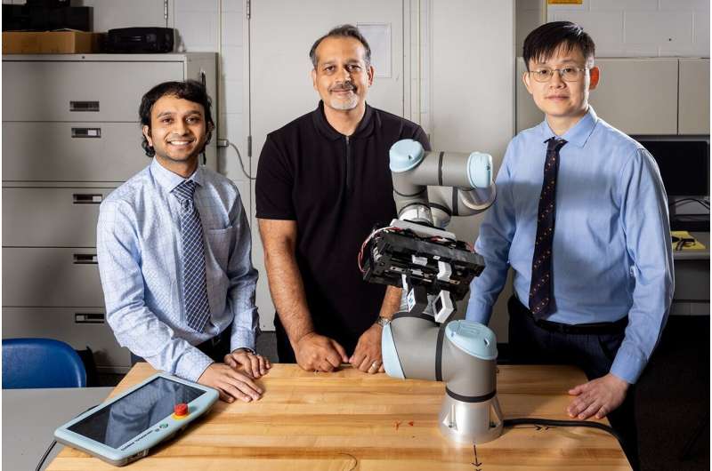 Scientists give robots a sense of touch with fabric that mimics human skin