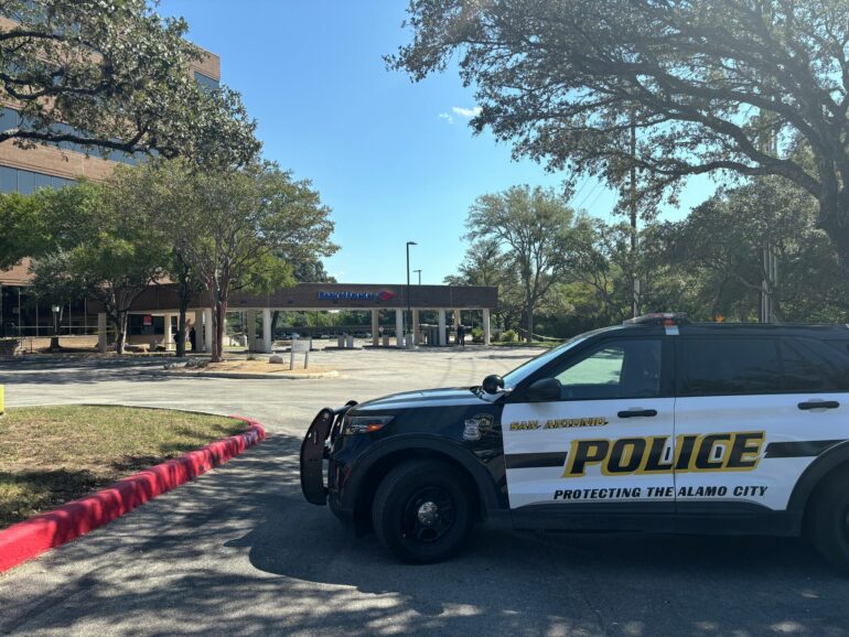 Calling in the animal drug detectives − helping veterinarians ...